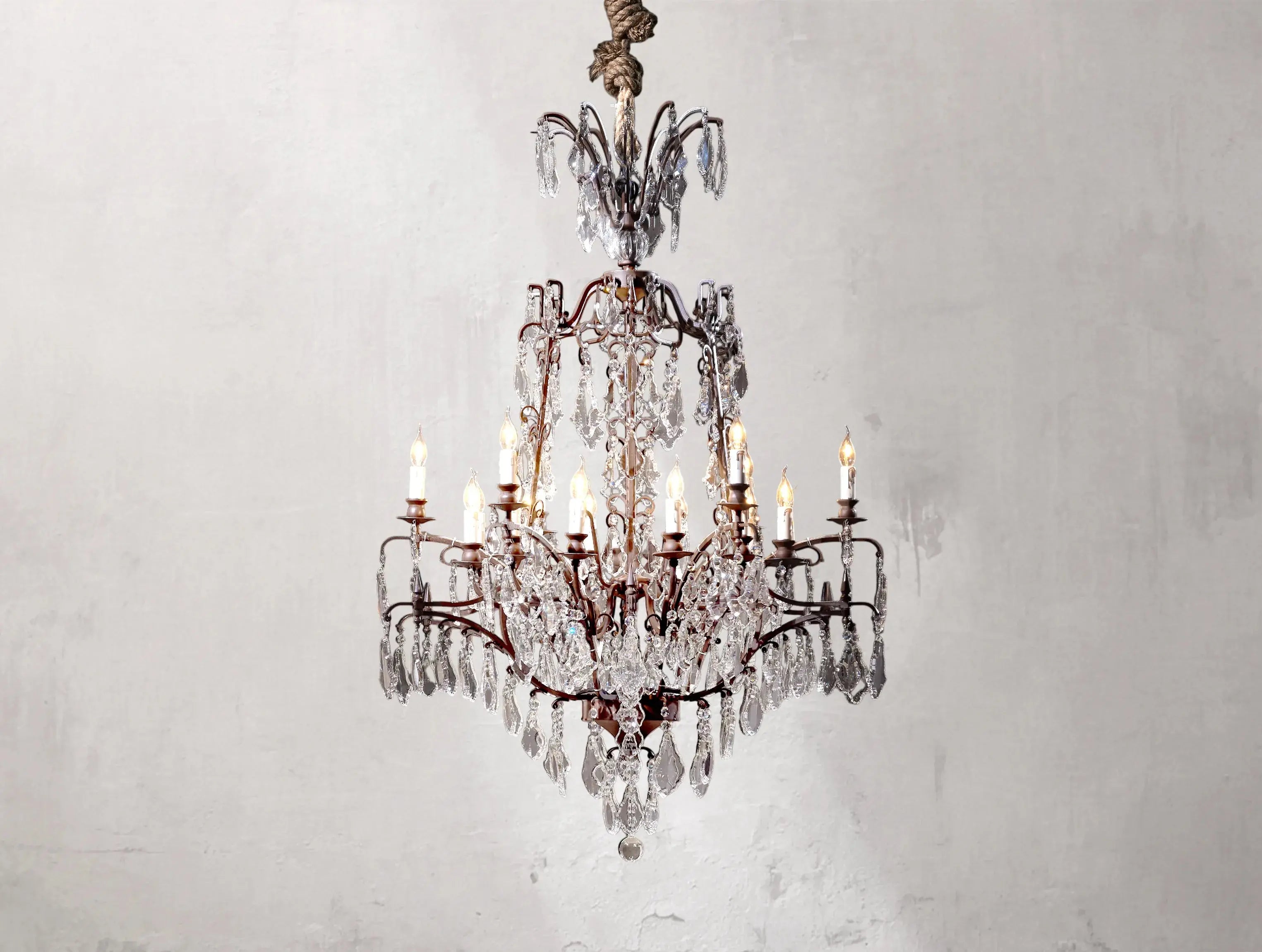 Verità Chandelier