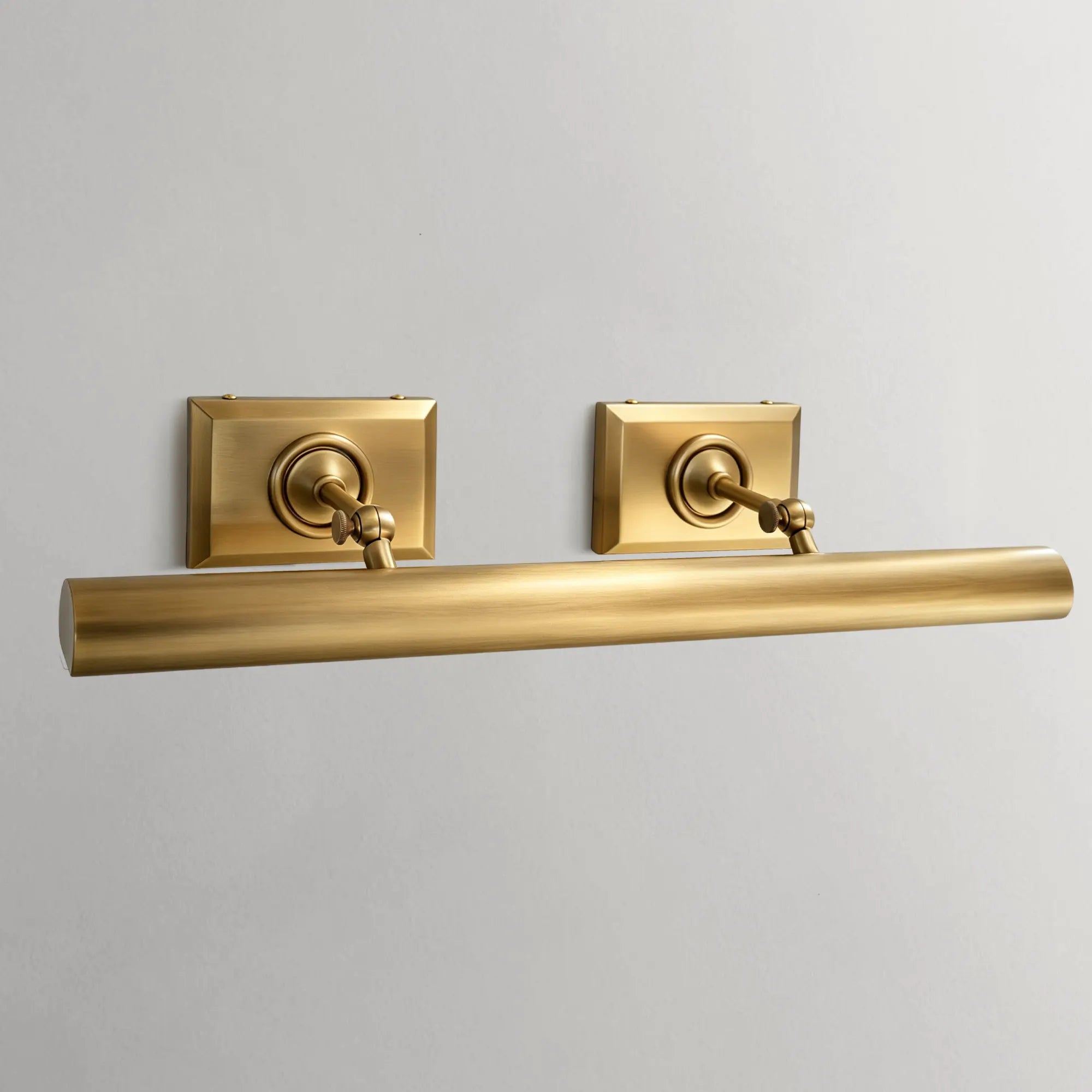 Hanson Cabinet Picture Light